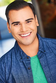 Michael Tari