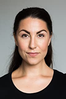 Nadia Nouamani