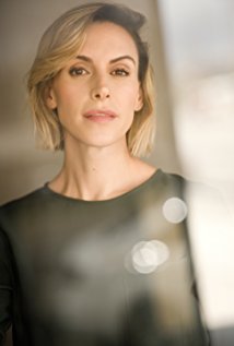 Alexandra De La Mora