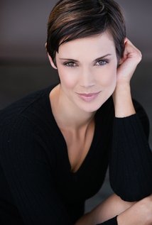 Dahlia Legault