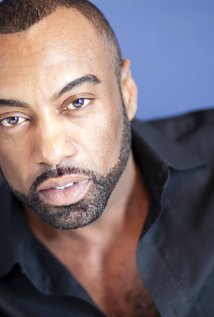 Maurice McRae