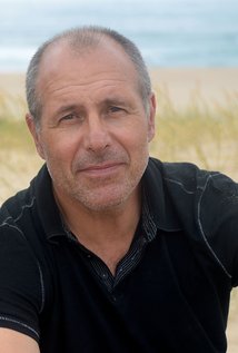 Simon Crane