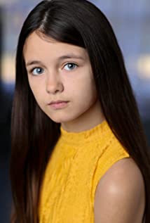 Chloe Romanski